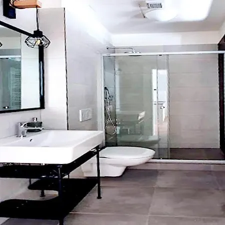 Alma Apartment